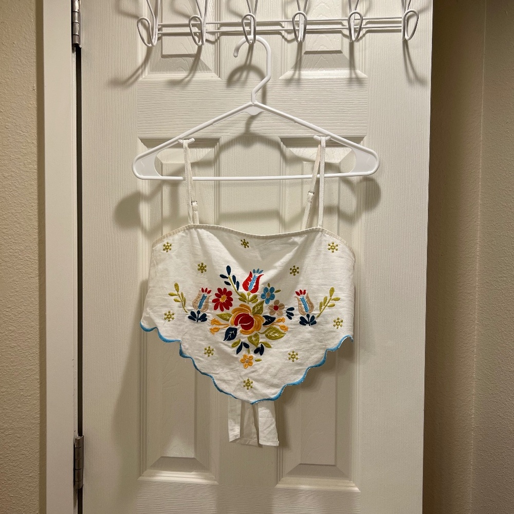 White Bandeau Tie Back Top with Floral Stitching